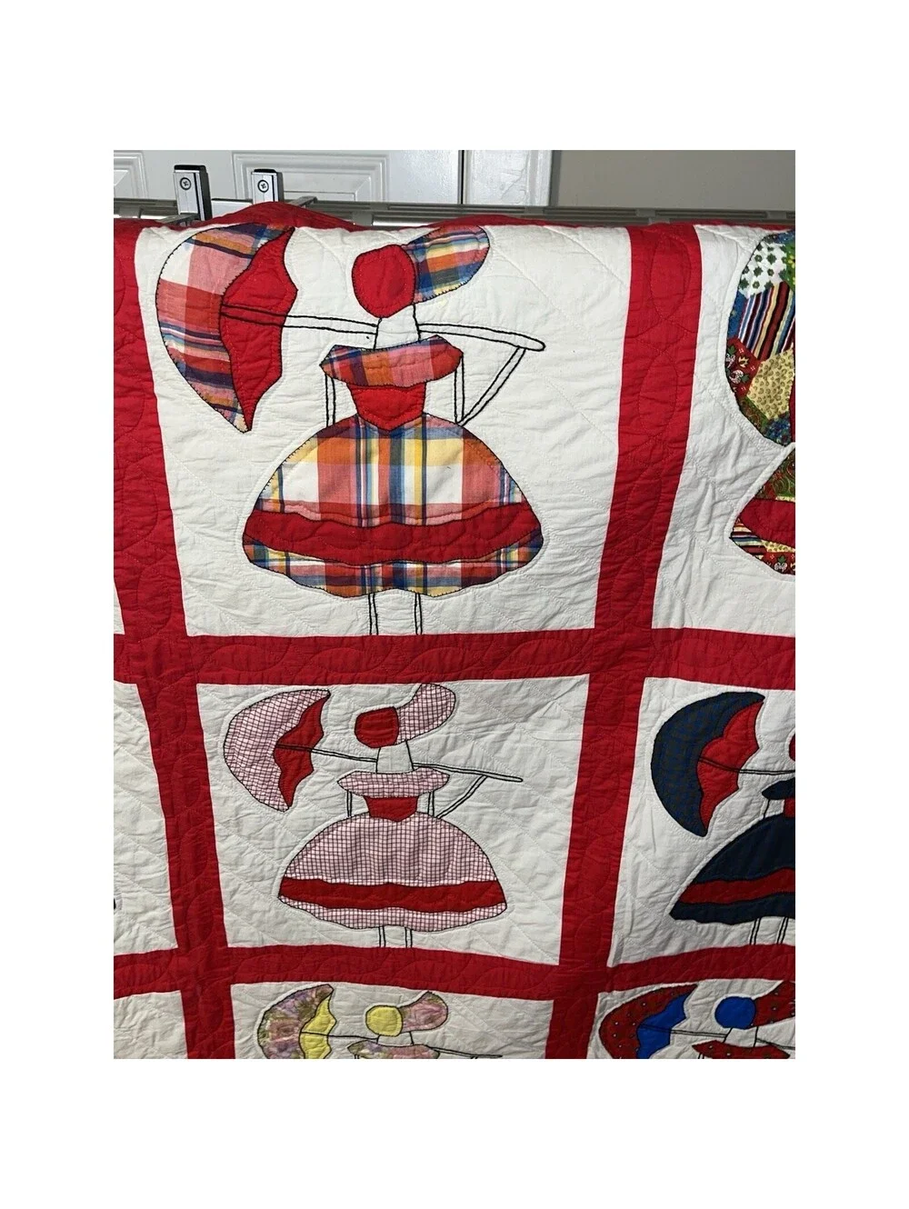 Southern Belle / Sunbonnet Sue Quilt Hand Quilted 76”x 99” Full / Queen Amazing